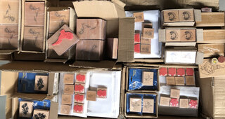 Ca. 815x Stempels op hout